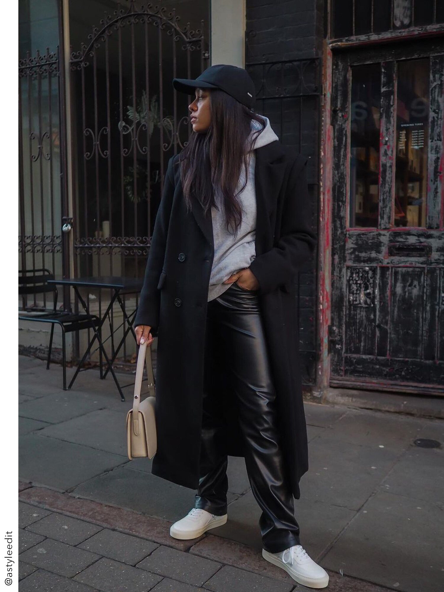 Solna Leather White | Flattered.com