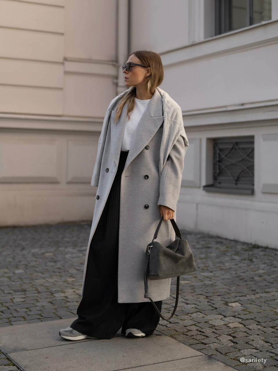 Hera Handbag Suede Grey | Flattered.com